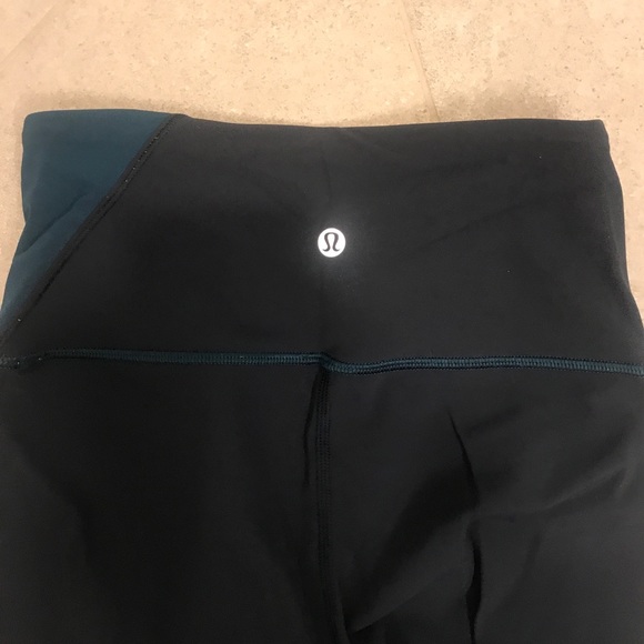 lululemon colorblock leggings - Picture 2 of 4